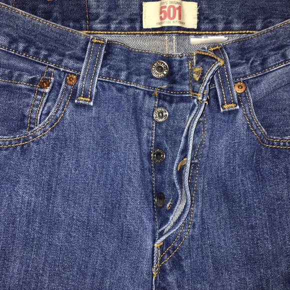 Levi’s 501 Jeans - Picture 14 of 15
